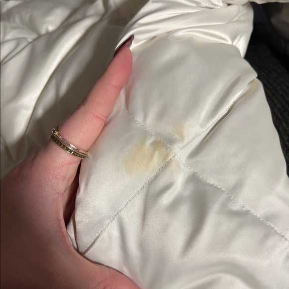 The North Face Women's 550 Puffer Jacket - Medium - Picture 9 of 9